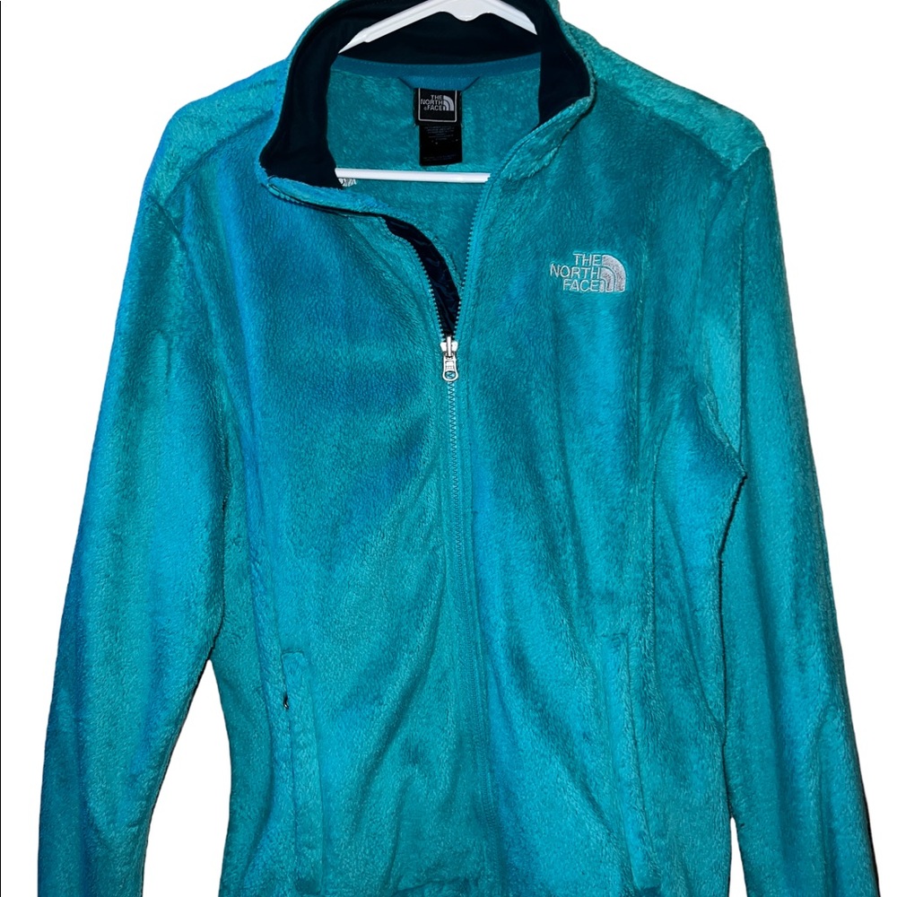 Blue north face more of a turquoise